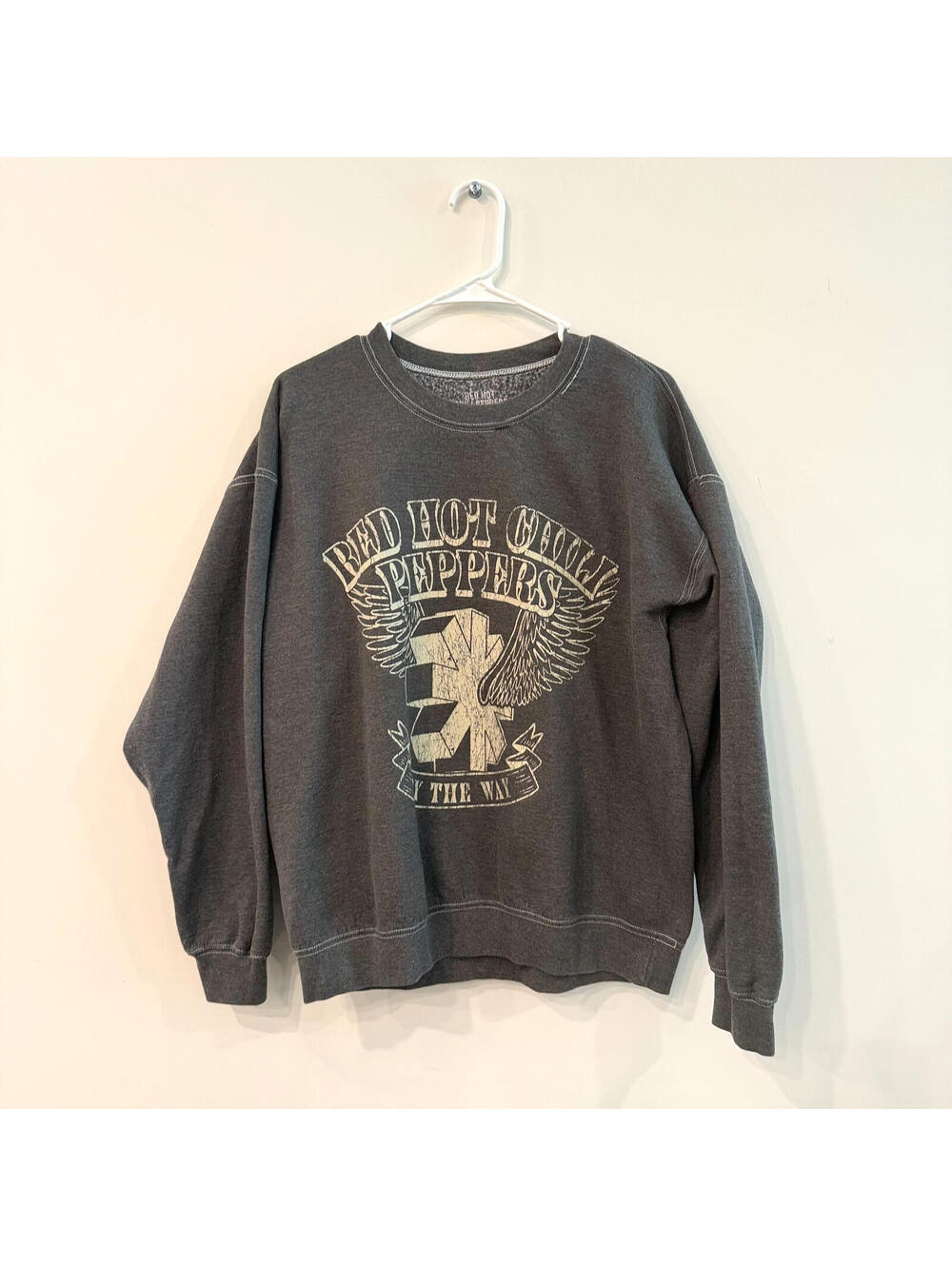 Merch Traffic Red Hot Chili Peppers Pullover Crewneck Sweatshirt Size Medium